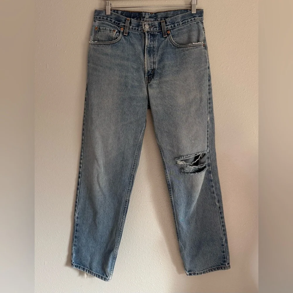 VTG Levi’s 550 Thrashed Grunge Baggy Jeans 32X29 (tag‎ 33X30)